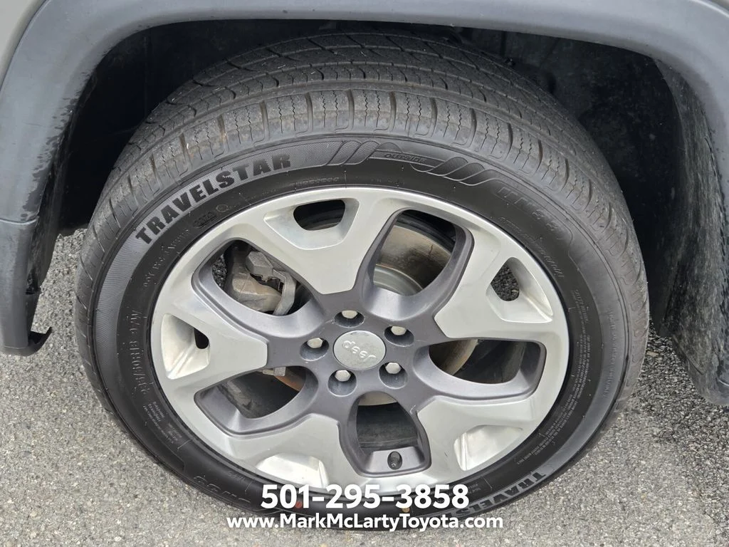 Used 2020 Gray Jeep Limited image 16