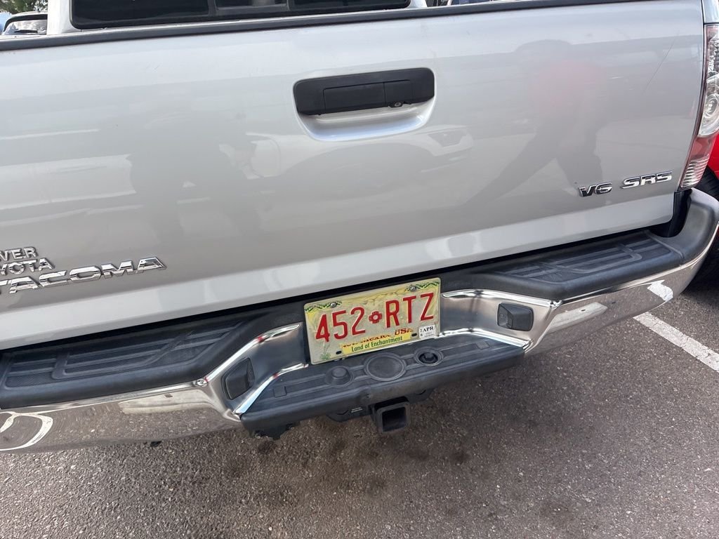 Used 2013 Silver Toyota Base image 18