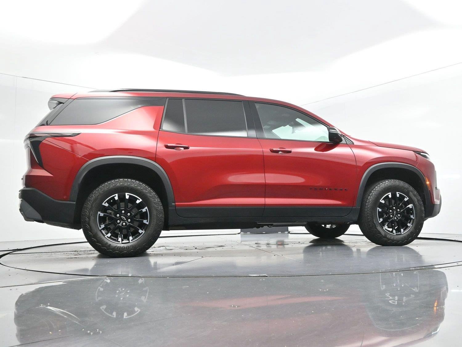 Used 2024 Radiant Red Tintcoat Chevrolet Z71 image 49