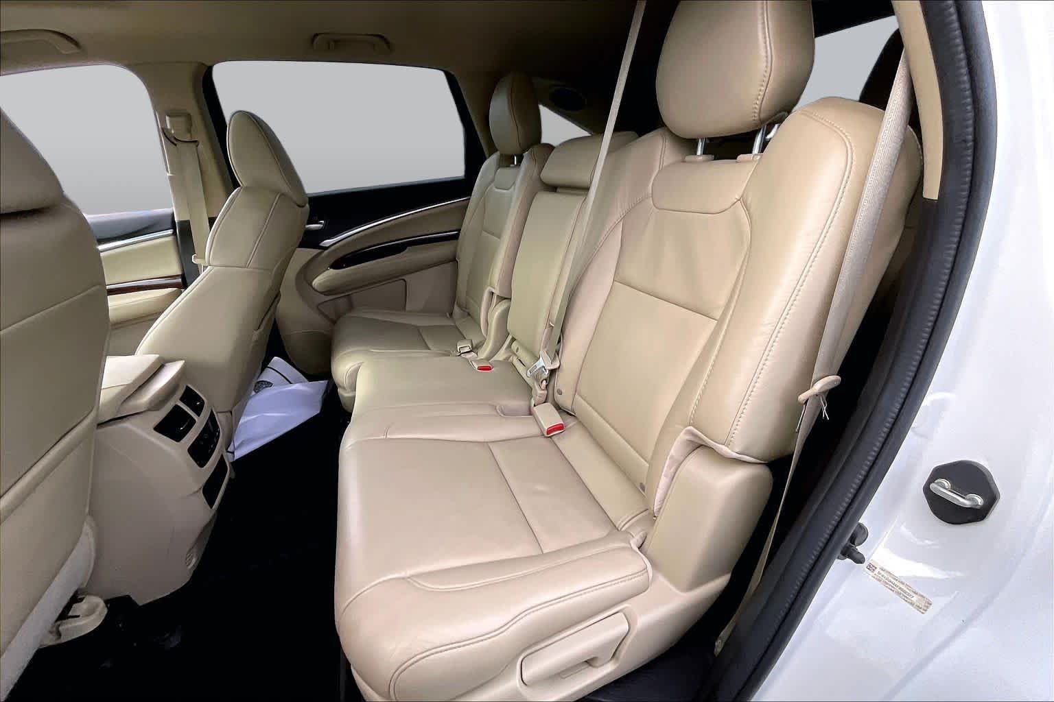 Used 2015 White Acura Tech Pkg image 18