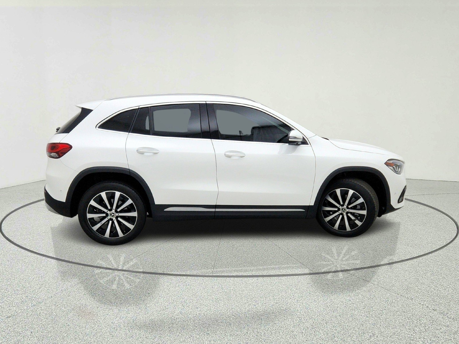 Certified Used 2023 Polar White Mercedes-Benz GLA 250 image 13