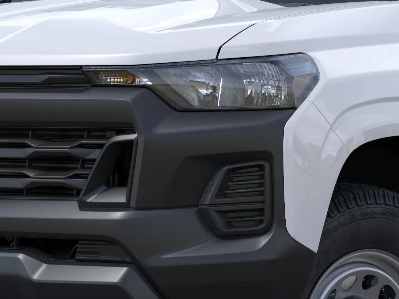 New 2026 Summit White Chevrolet WT image 10