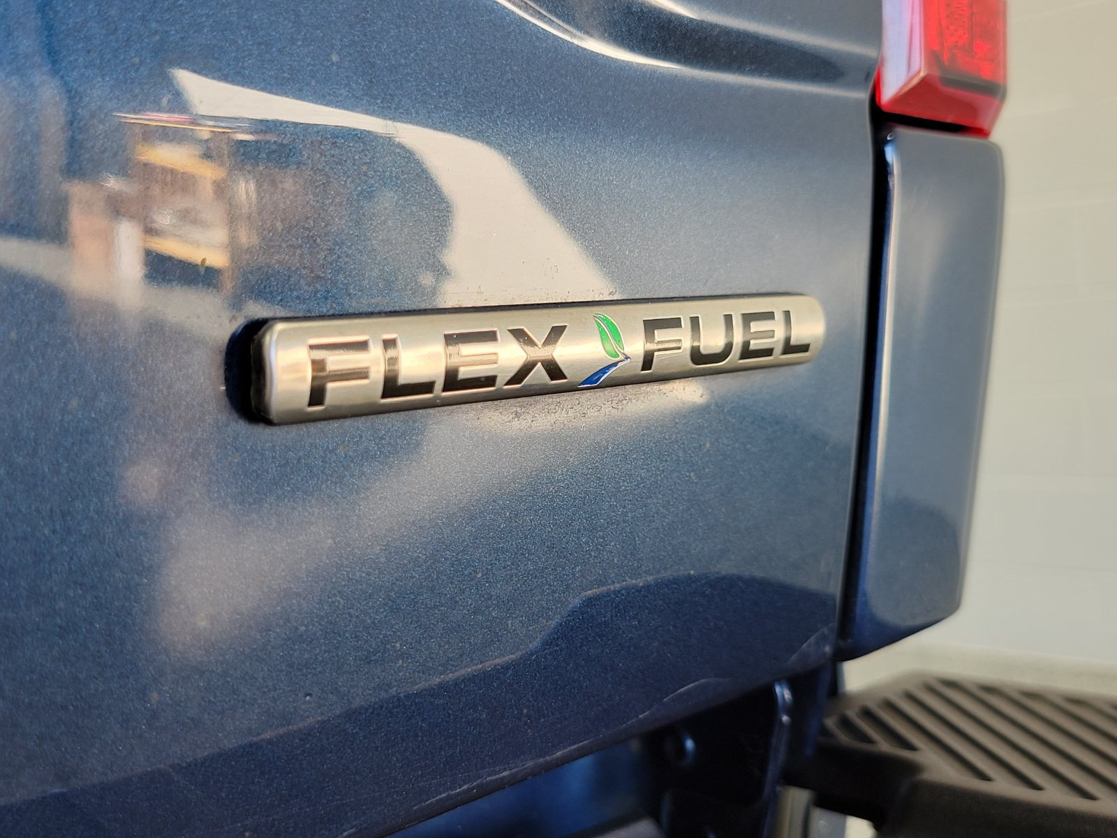 Used 2016 Blue Ford XLT image 27