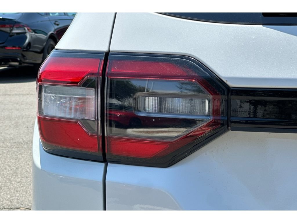 Used 2025 Platinum White Pearl Honda Touring image 52