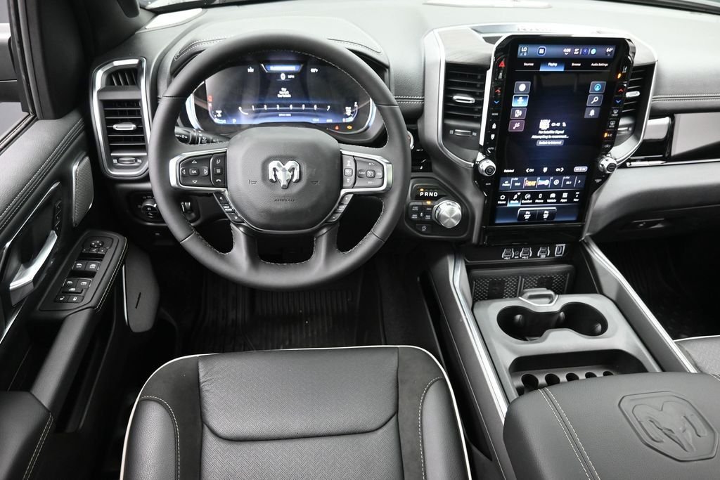 New 2026 Granite Crystal Metallic Clear-Coat Exterior Paint RAM Laramie image 14
