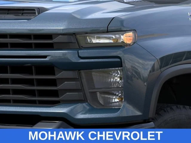 2026 Chevrolet Silverado 2500 HD Custom - Photo 10