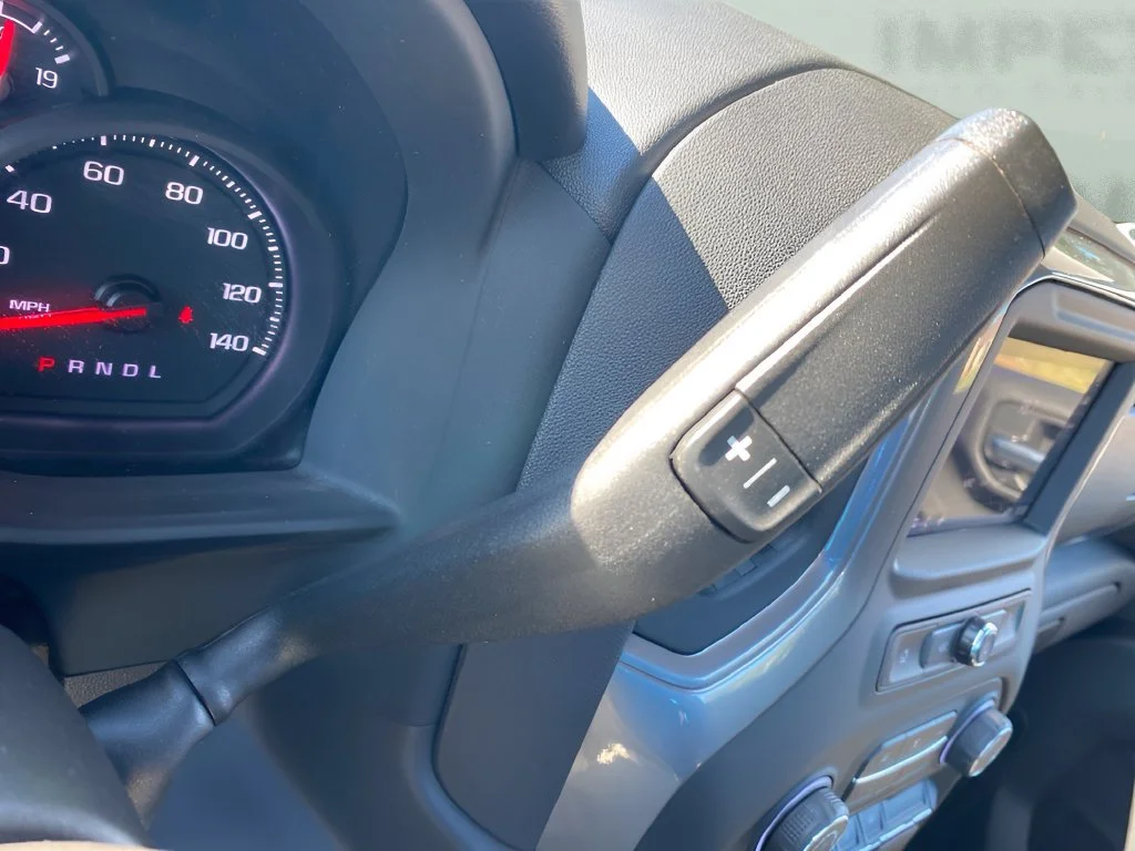 Used 2025 Summit White Chevrolet WT image 18