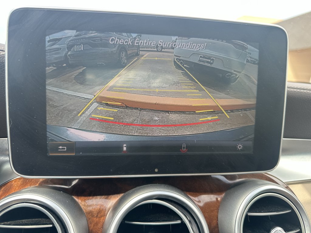 Used 2015 Steel Gray Metallic Mercedes-Benz Luxury image 23