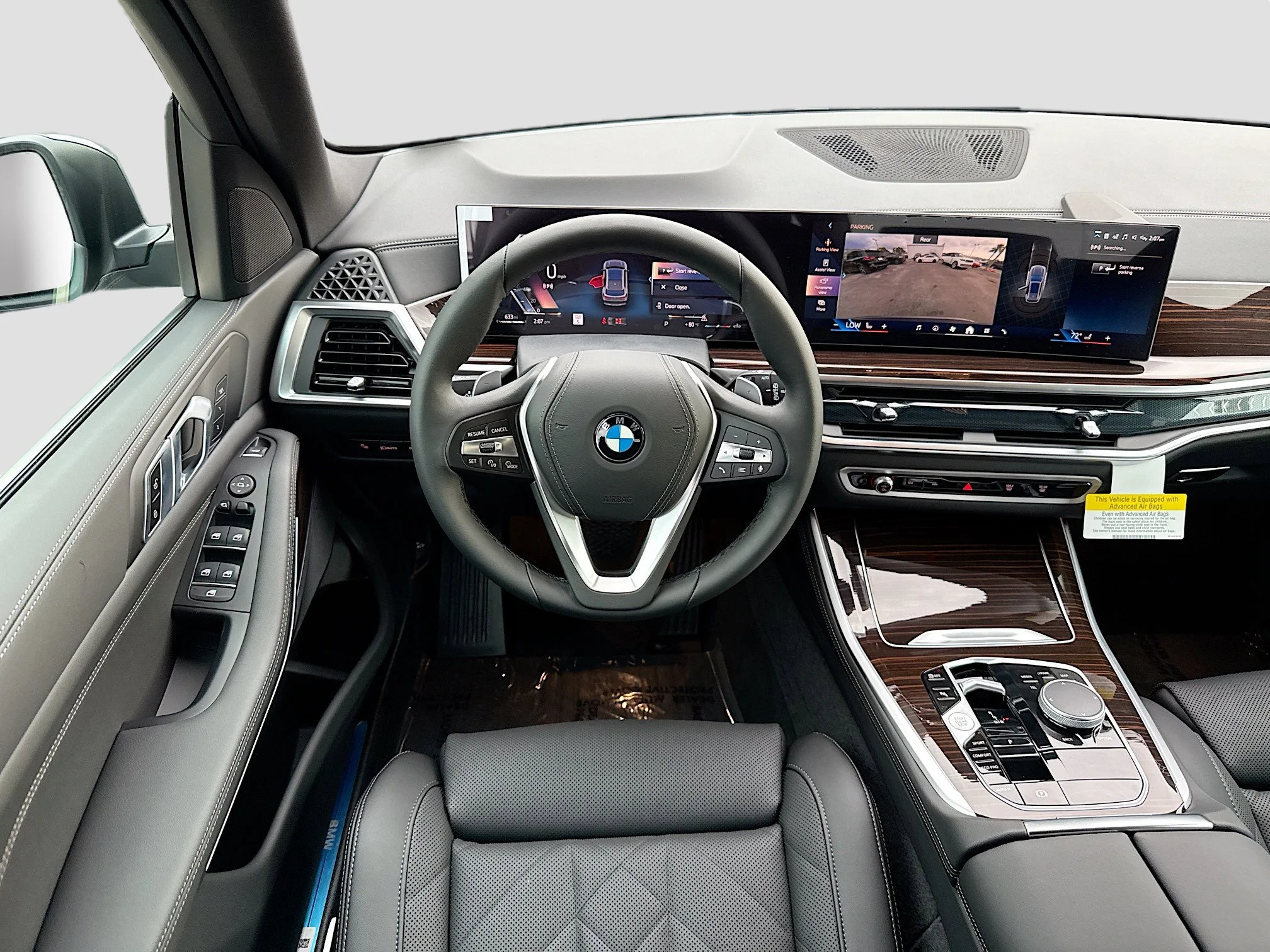 New 2026 Skyscraper Grey Metallic BMW sDrive40i image 17