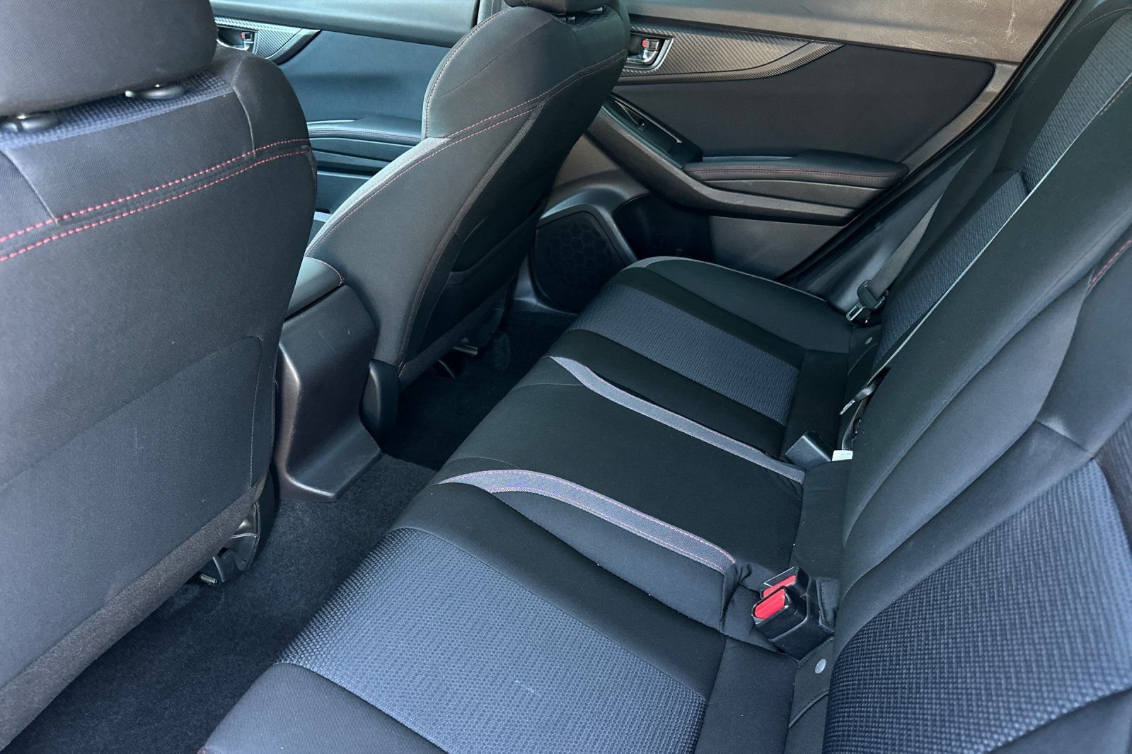 Used 2017 Lapis Blue Subaru 2.0i Sport image 11