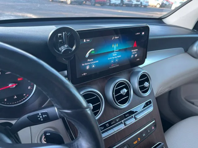 Used 2021 Blue Mercedes-Benz GLC 300 image 24