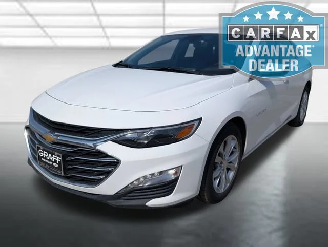 Used 2024 Summit White Chevrolet 1LT image 24
