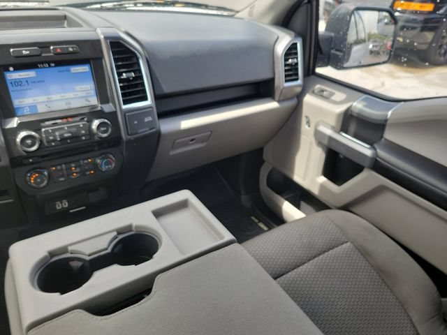Used 2016 White Ford XL image 28