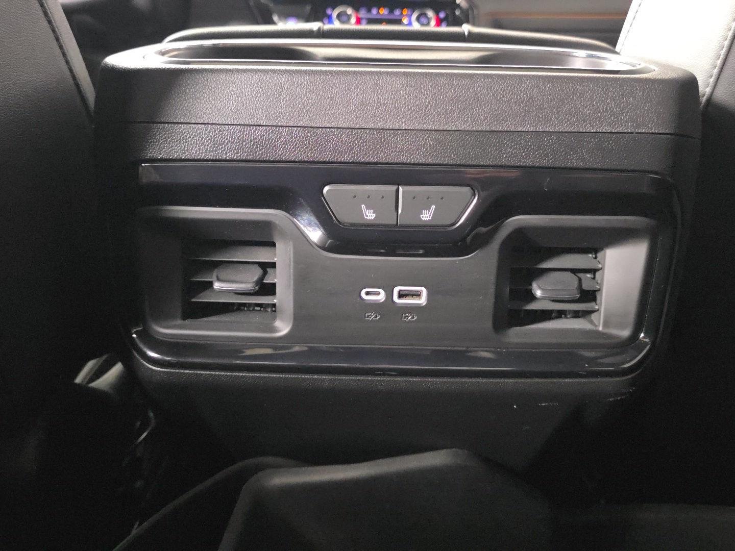 Used 2024 Summit White GMC AT4 image 29