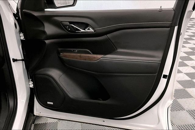 2023 GMC Acadia Denali - Photo 23