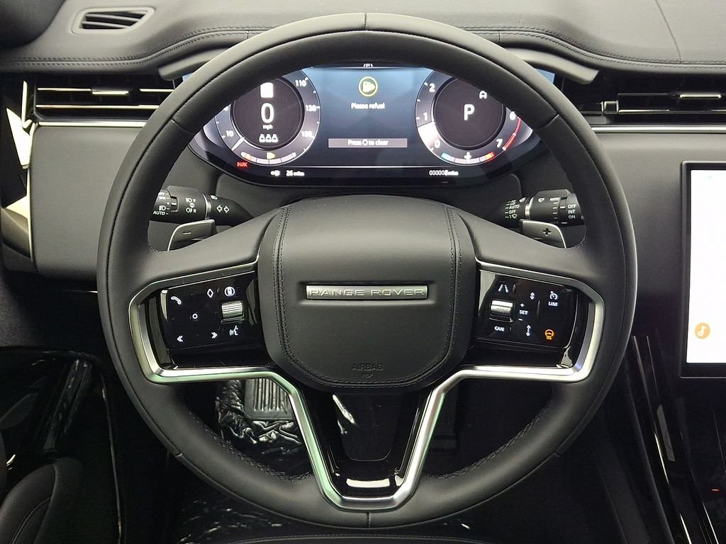 New 2026 Ostuni Pearl White Land Rover SE image 17