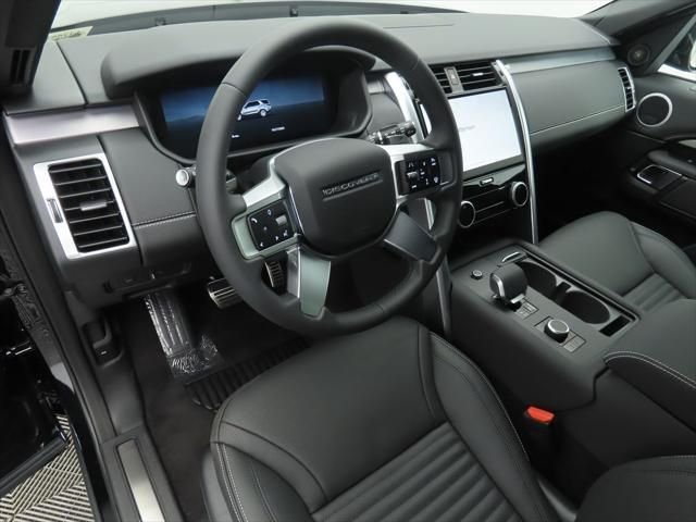Used 2026 Santorini Black Metallic Land Rover Gemini Edition image 9