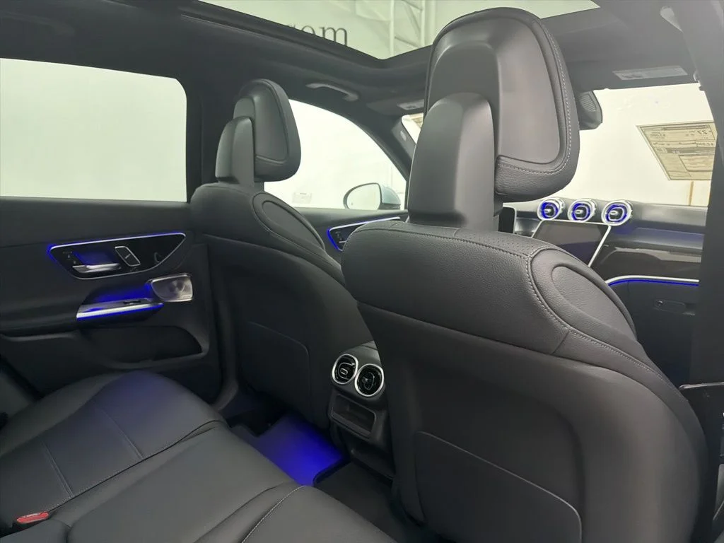 New 2026 Silver Mercedes-Benz GLC 300 image 24