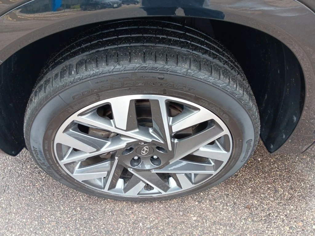 Used 2023 Twilight Black Hyundai Calligraphy image 28