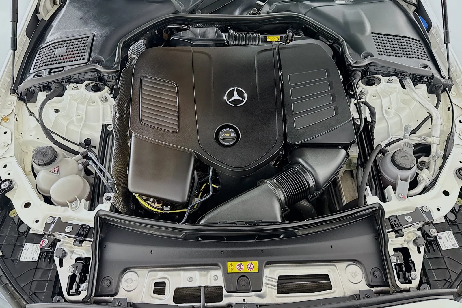 Certified Used 2024 Polar White Mercedes-Benz C 300 image 12