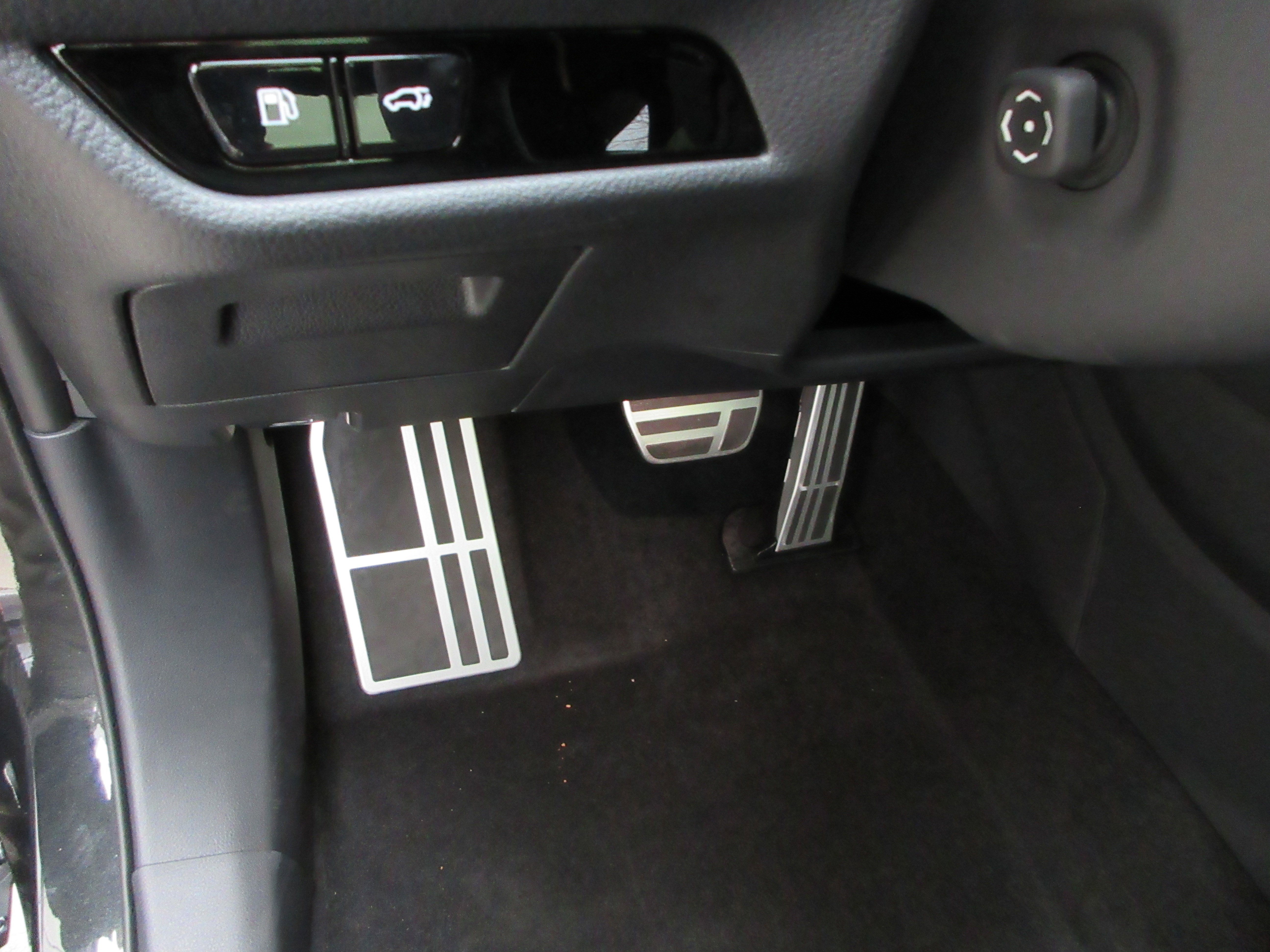 2026 Lexus NX 450h+ F-Sport - Photo 30