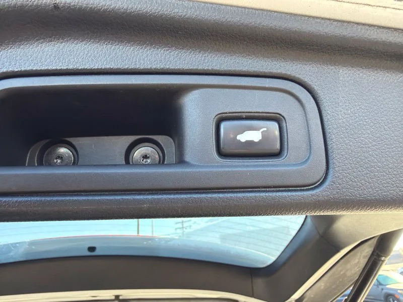 Used 2021  Honda Black Edition image 12