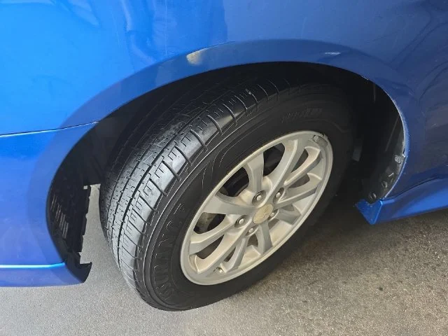 Used 2011  Mitsubishi ES image 30