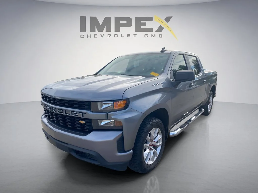 Used 2021 SATIN STEEL METALLIC Chevrolet Custom image 1
