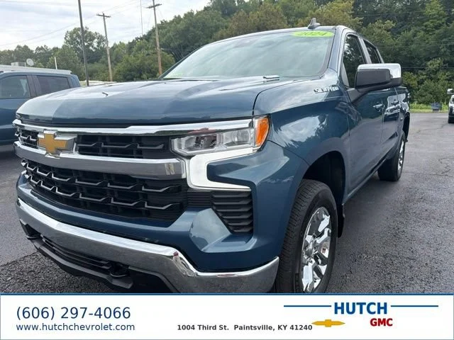 Used 2024 Lakeshore Blue Metallic Chevrolet LT (2FL) image 1