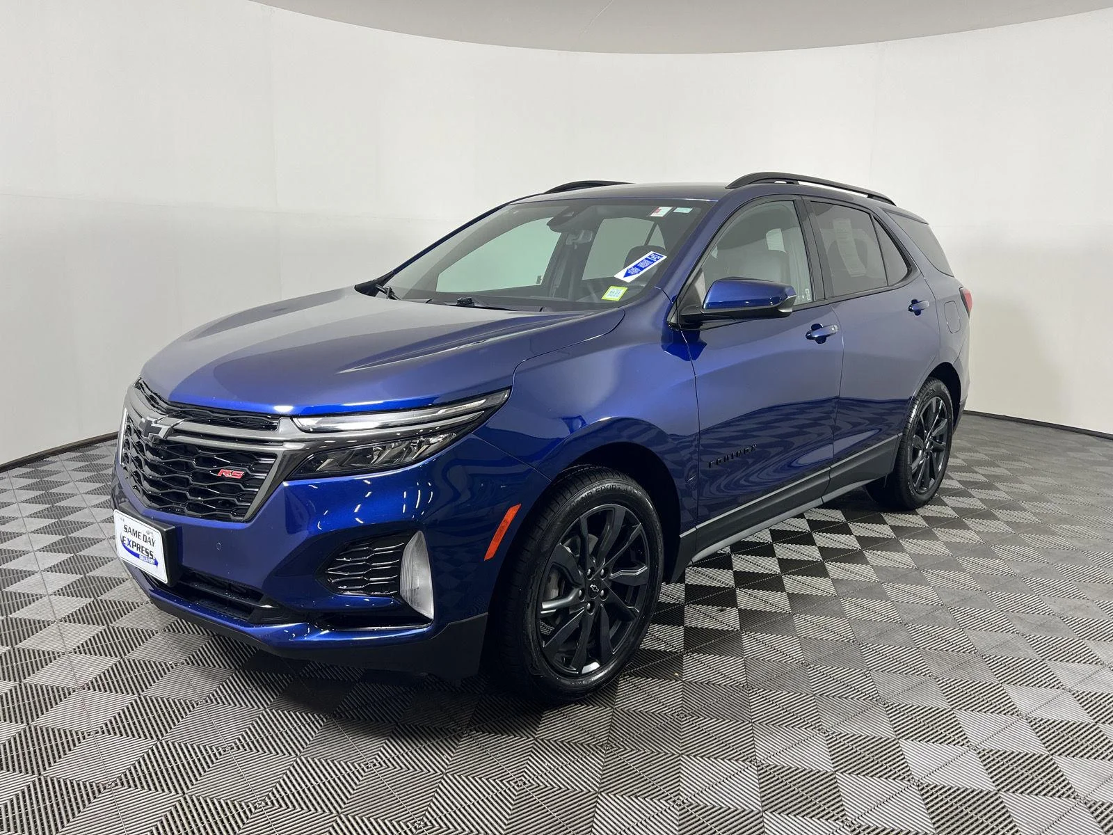 Used 2022 Blue Glow Metallic Chevrolet RS image 30