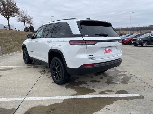 New 2026 Bright White Clearcoat Jeep Laredo Altitude image 3