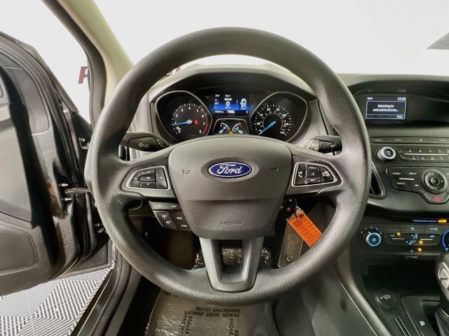 2018 Ford Focus SE - Photo 12