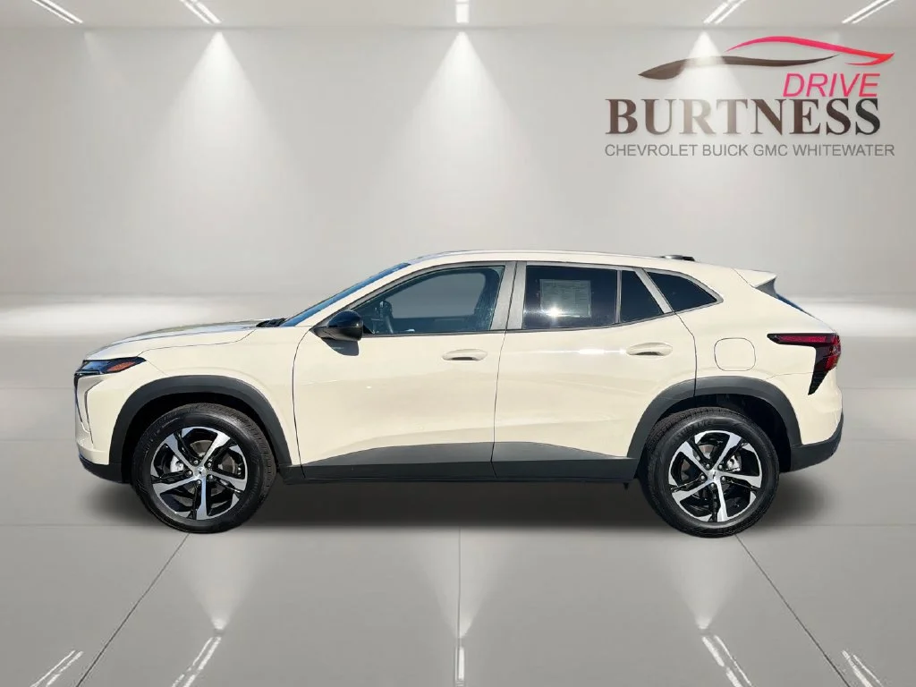 2026 Chevrolet Trax RS - Photo 5