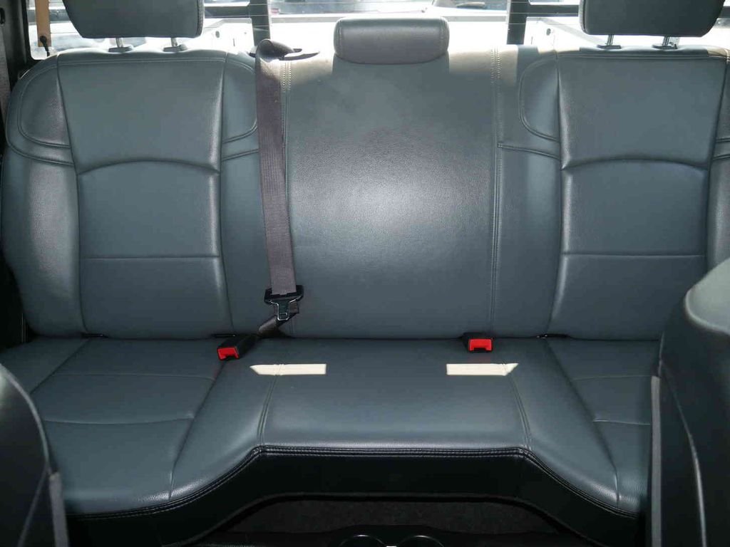 Used 2021 White Ram Tradesman image 35