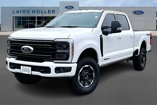 2026 Ford Super Duty F-250® Platinum®