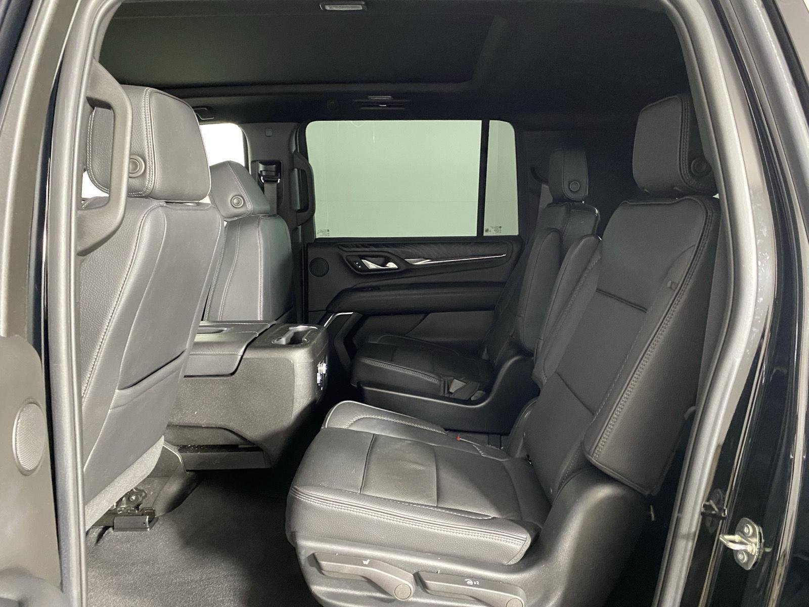 Used 2023 Onyx Black GMC Denali image 24