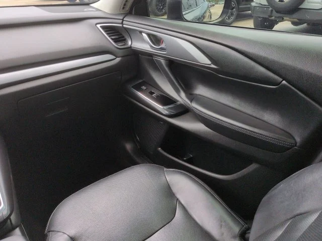 Used 2019 Deep Crystal Blue Mica Mazda Touring image 19