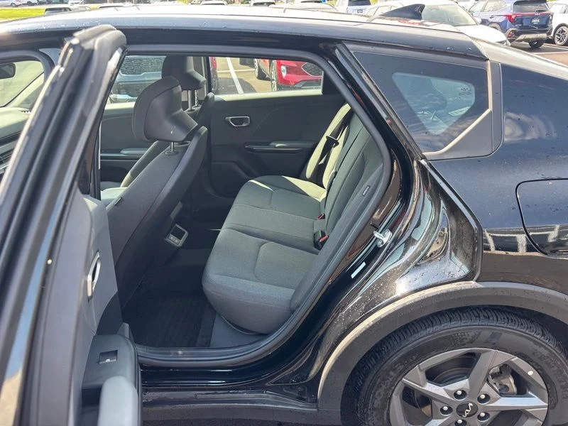 Used 2025 Black Kia LXS image 10