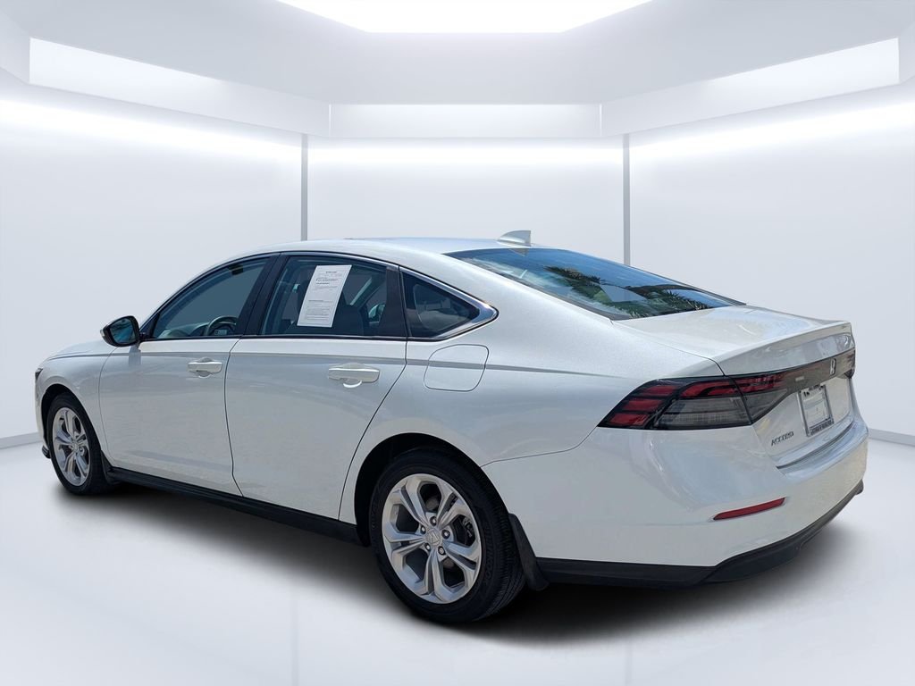 Used 2024 White Honda LX image 5