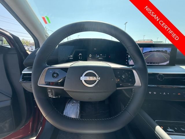 Used 2025 Red Nissan SL image 14
