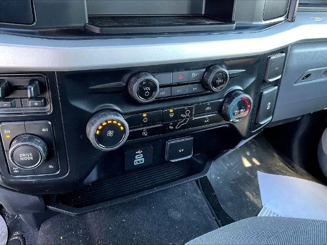 Used 2026 Carbonized Gray Metallic Ford XL image 21