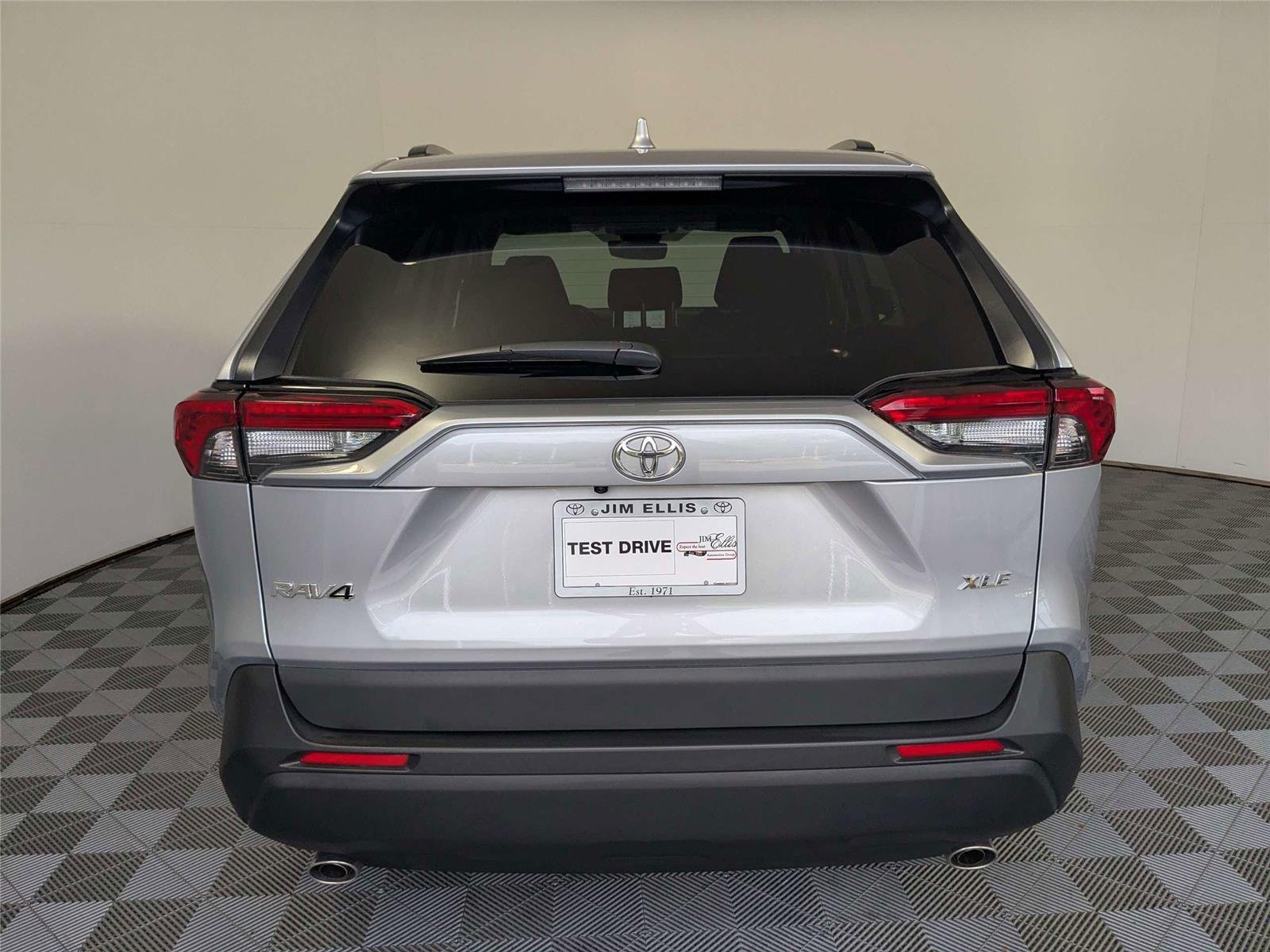 Certified Used 2025 Silver Sky Metallic Toyota XLE image 6