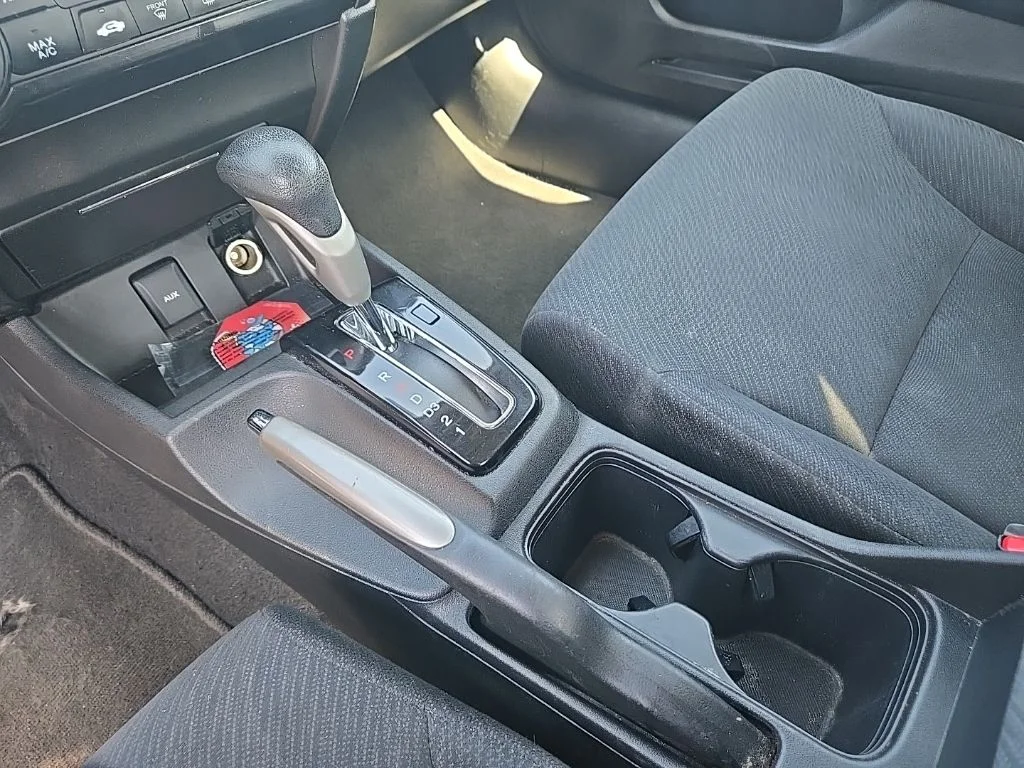 Used 2013 Gray Honda LX image 19