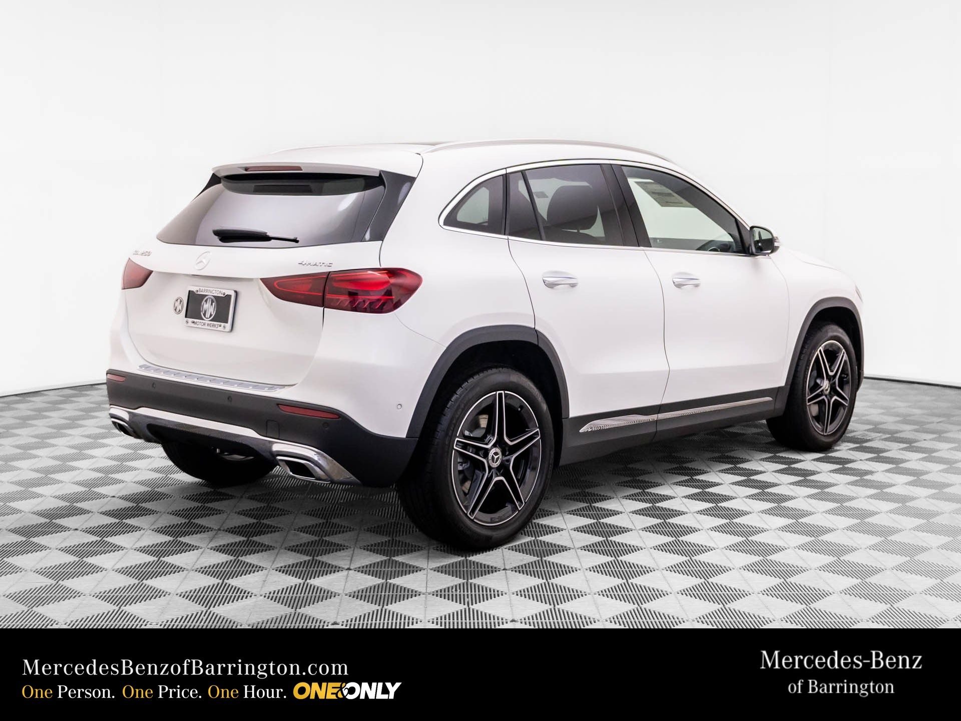 New 2026 Polar White Mercedes-Benz GLA 250 image 6