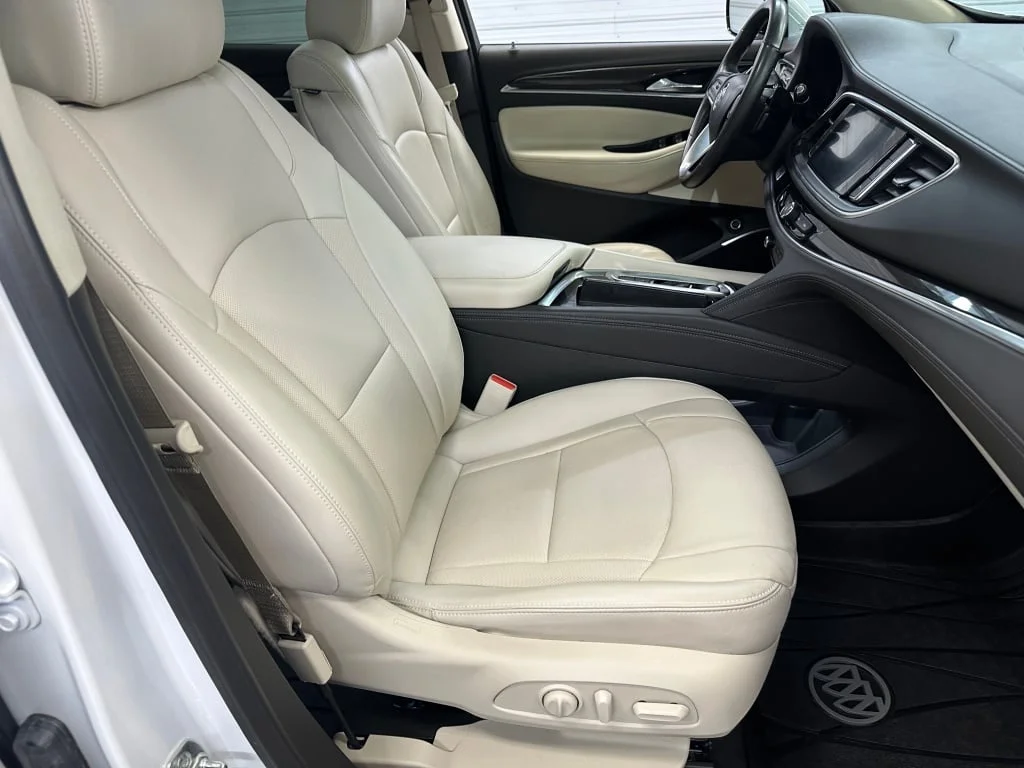 2024 Buick Enclave Essence - Photo 36