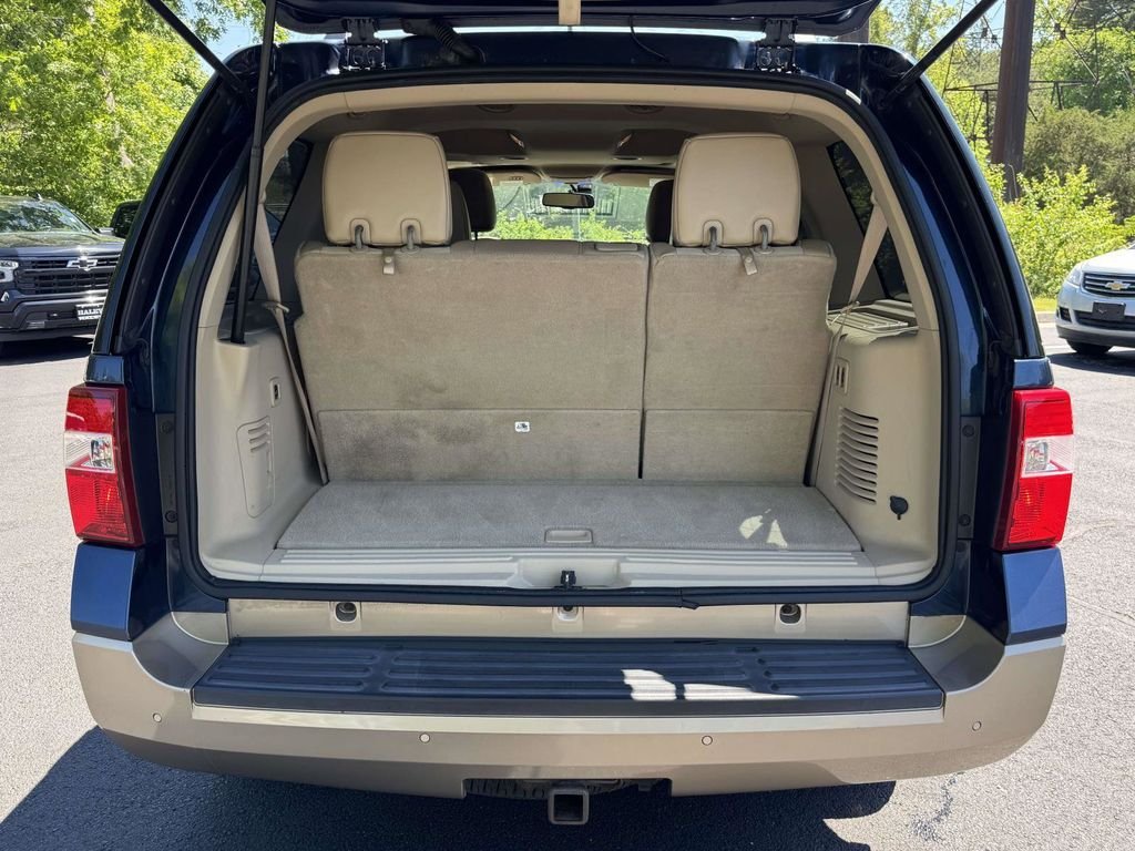 Used 2013 Blue Ford XLT image 17