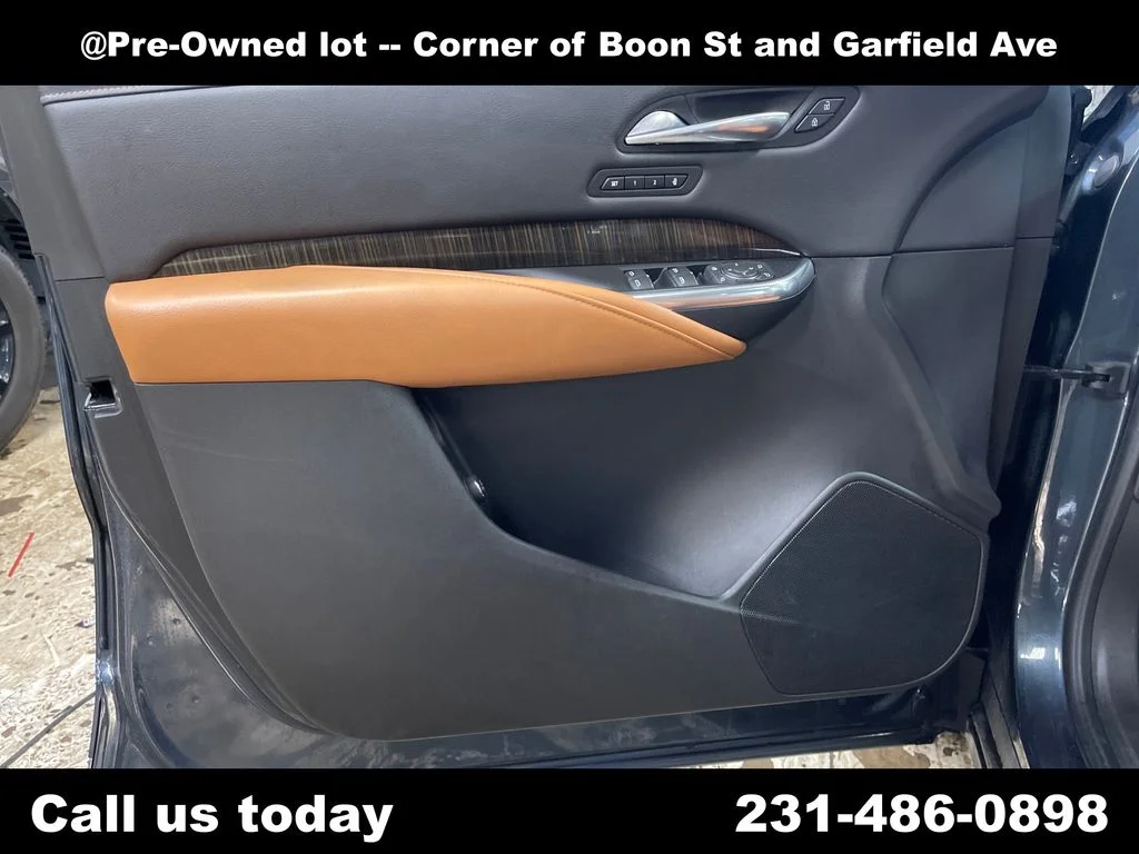Used 2019 Gray Cadillac Premium Luxury image 15