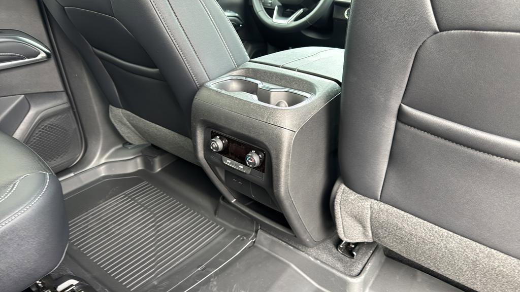 New 2026 Chevrolet Traverse LT 4D Sport Utility