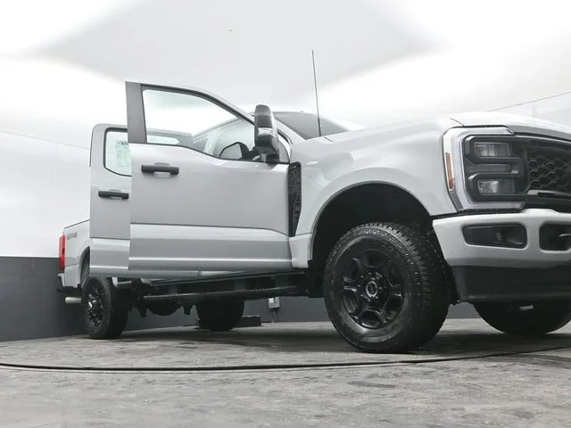 New 2026 Avalanche Ford F-250® XL image 33
