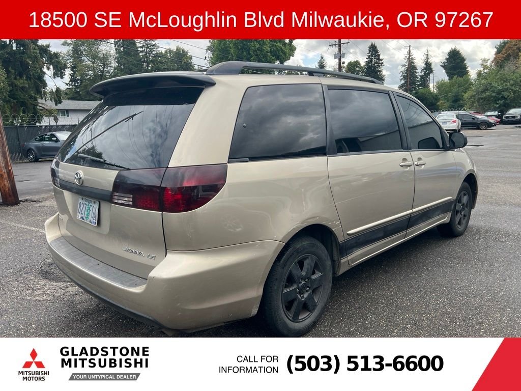 Used 2005 Desert Sand Mica Toyota LE image 5